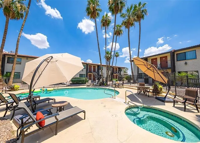 128 Fully Furnished 1br Suite-prime Location Apartment